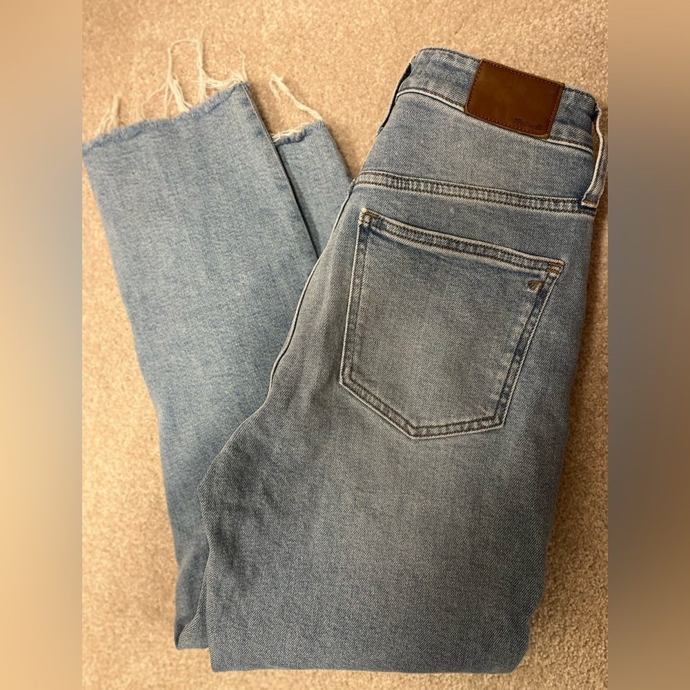 Madewell | The Curvy Perfect Vintage Jean 
Size 25 P
